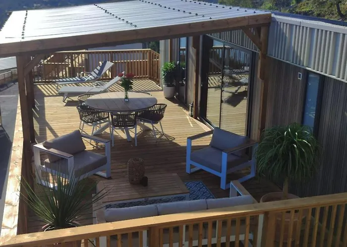 مكان تخييم Sea View Amazing